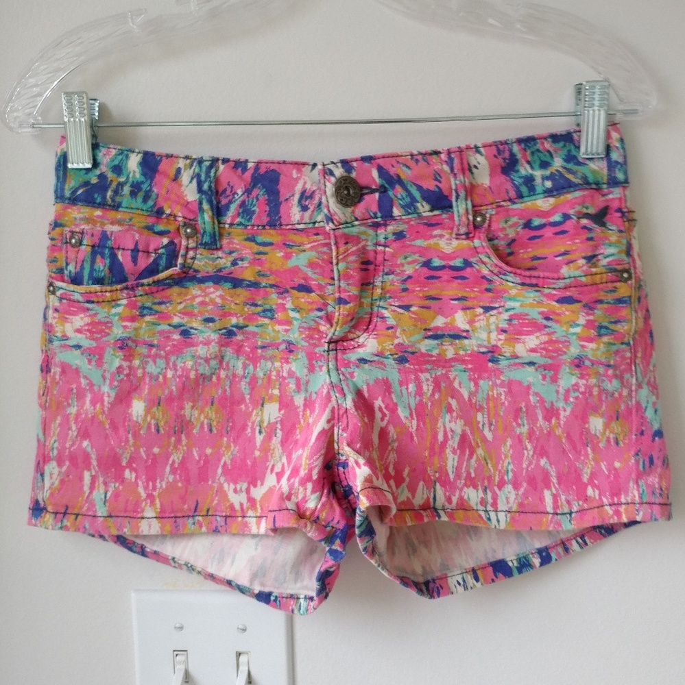 251.  Grane shorts - Size 7